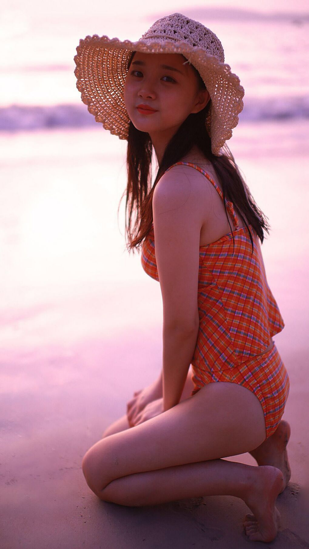 im电竞app官网-新月有意国米三将：恰尔汗、阿切尔比、西奥，恰尔汗奥卢对比埃里克森